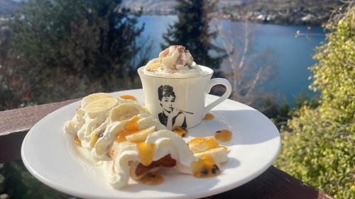 Queenstown Bed & Breakfast | Breakfast at Tiffanys
