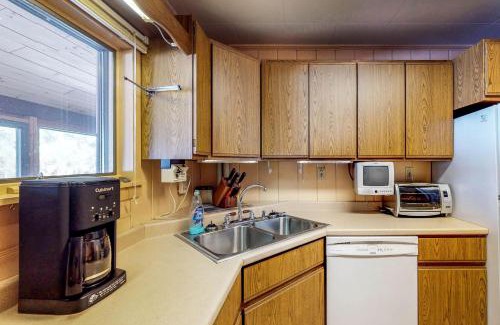 Greenville Junction House | Breakwater Lodge