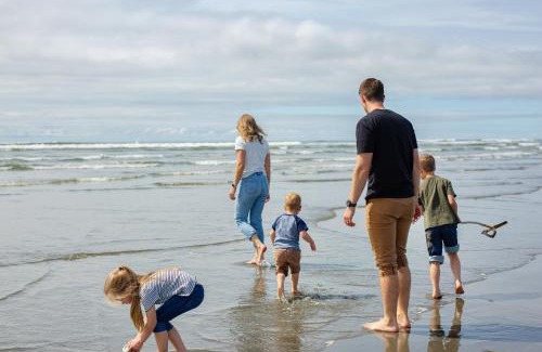 Grayland Hotel | Breakwater Resort