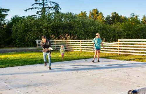 Grayland Hotel | Breakwater Resort