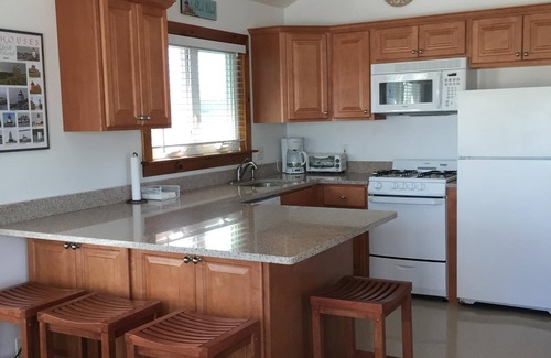 Breakwater Village Cottage | Breakwater Village Waterview Cottage
