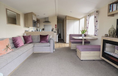 Happisburgh Cottage | Breathing Space