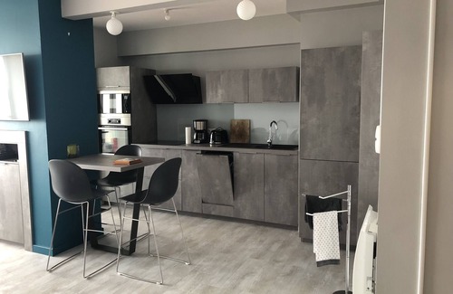 Les Sables d'Olonne Apartment | Breathtaking view furnished apartment balcony/terrace facing the sea
