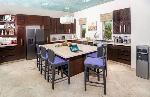 Cancun House | *Breathtaking* 5BR/5 1/2BA Oceanfront House, Heated Pool