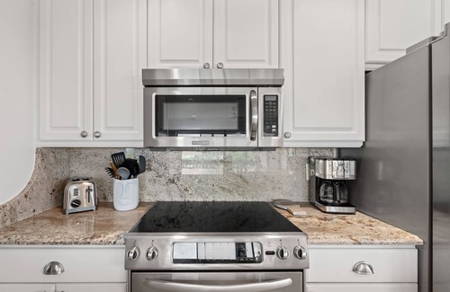Siesta Key Condo | Breathtaking Beach Views - 3bed on Siesta!