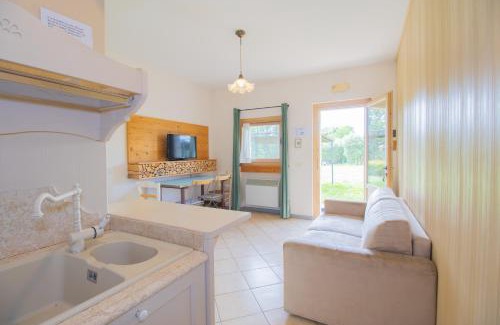 Lonato del Garda Apartment | breathtaking lake view and pool, Prato Verde