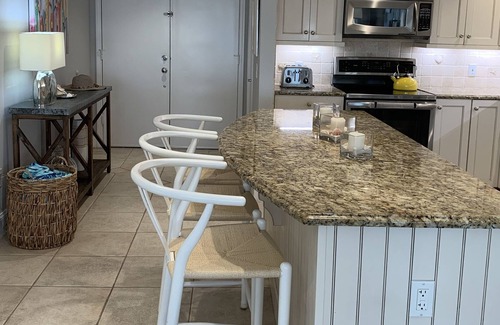 Key Colony Beach Condo | Breathtaking Ocean Front- Pristine Beaches-Luxurious Condo!