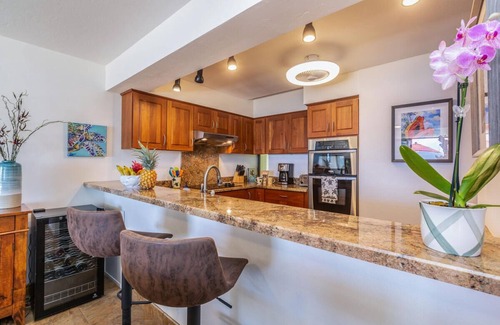 Princeville Condo | Breathtaking Oceanfront Sunset-Bali Hai Views, A/C + Hideaways Beach Surf Below