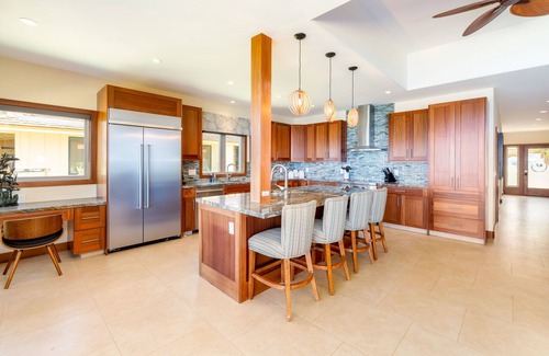 Downtown Lahaina Condo | Breathtaking Oceanfront 5 bedroom - Puamana 150-1