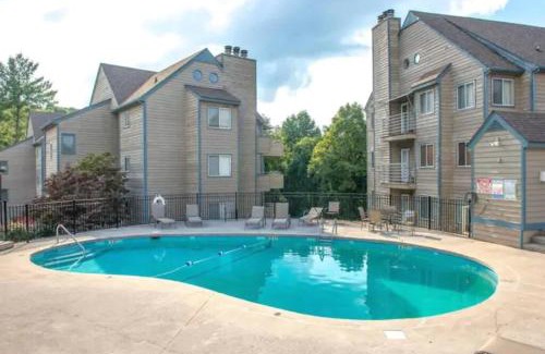 Chalet Village House | Breathtaking Sunsets, Views, Pool, Heaven Awaits!