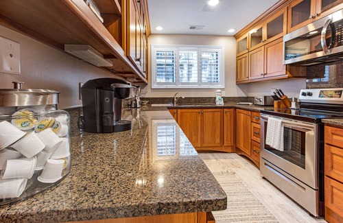 Savannah House | Breathtaking Sunset Views on River w/Private Dock by Lucky Savannah