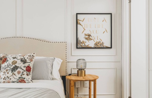 Church and Wellesley Condo | Breathtaking View Condo in Central DT Toronto w/ Free Parking