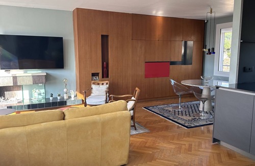 Saint-Victor Apartment | Breathtaking view of Marseille, 10min walk from the port and the beach