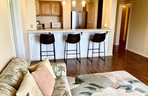 Hilo Condo | Breathtaking Views - 2 Bd Condo w/Pool, A/C, WiFi, Parking