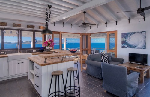 West End Villa | Breathtaking Views and Simple Elegance at Pelican Peak Villa