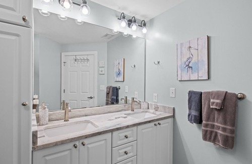 Carteret County Condo | Breathtaking Views on the Water Luxury Condo