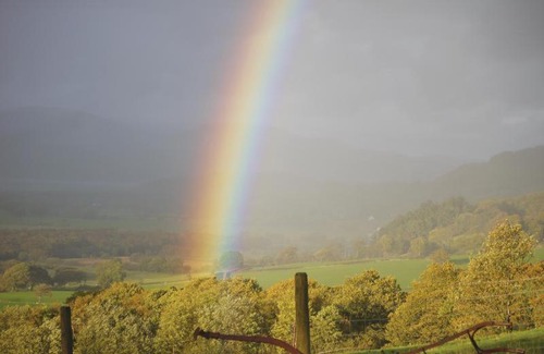 Glandyfi House | BREATHTAKING VIEWS with a HOT TUB - Bwlch Cliced