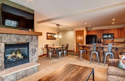 Breckenridge Condo | Breckenridge CO | Mountain Thunder Lodge | 2 Bedroom Condo