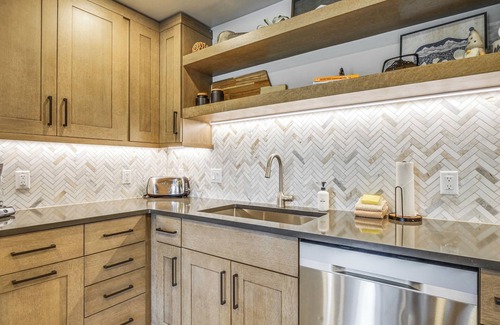 Warrior's Mark Condo | Breckenridge Condo w/Balcony & Resort Amenities