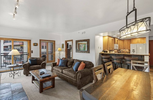 Peak 9 Condo | Breckenridge Ski In Ski Out Condo, Pool & Hot Tubs, Great Views, Walk to Town