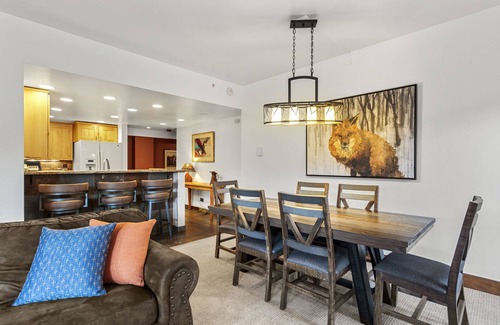 Peak 9 Condo | Breckenridge Ski In Ski Out Condo, Pool & Hot Tubs, Great Views, Walk to Town