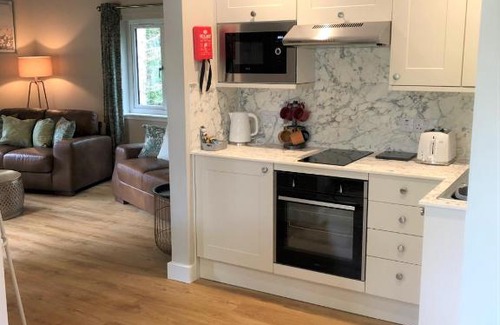 Lewiston Apartment | Breckland Lodge 2 with Hot Tub