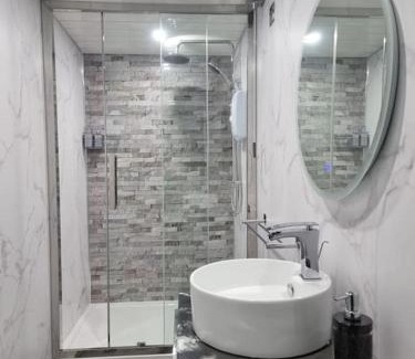 Belfast Apartment | Breda Lodge Cosy Studio Space