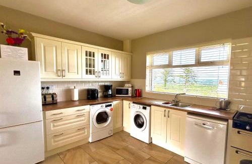 Tralee House | Breenville Farm House