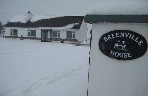 Tralee Cottage | Breenville FarmHouse