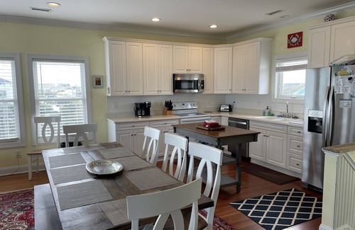 Surf City House | BreeSea, Ocean Front Family Beach Home! Beautiful Sunrise. Great Beach location!