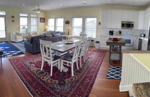 Surf City House | BreeSea, Ocean Front Family Beach Home! Beautiful Sunrise. Great Beach location!