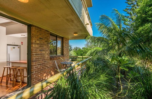 Byron Bay House | Breeze@Byron 1 Clarkes Beach