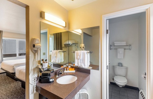 Seward Hotel | Breeze Inn