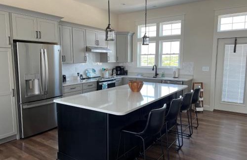 Kill Devil Hills House | Breeze On Inn