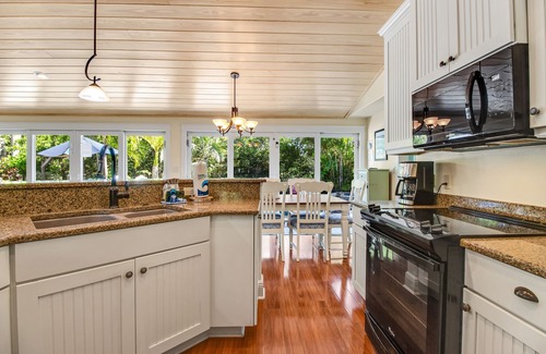 Anna Maria House | Breezy canalfront home w/heated pool & dock - 3 blocks to Bean Point Beach