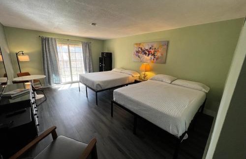 Islamorada Hotel | Breezy Palms Resort