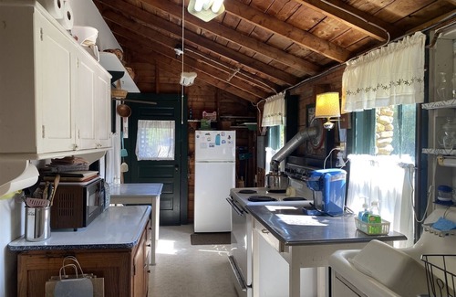 South Bristol Cottage | Breezy Point Cottage/Rutherford Island