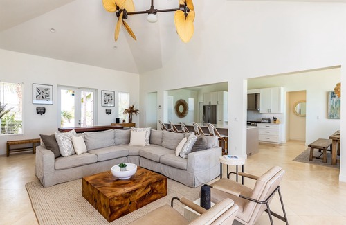 Leeward Settlement Villa | Breezy Villa is a 4 bedroom Villa with Spectacular Water Front Views