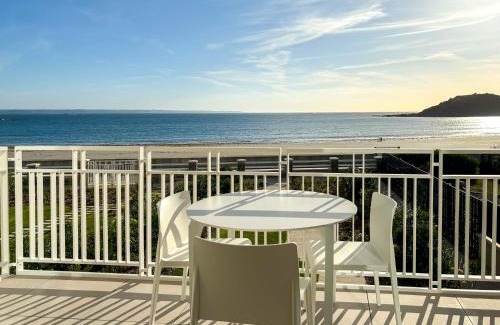 Trebeurden Apartment | Brehat T3 acces plage piscine et vue mer