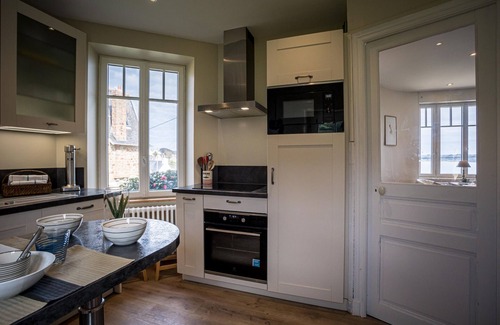 Perros-Guirec Ski Chalet | BREIZH KARET, perros guirec, vue mer