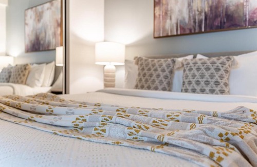 Downtown Toronto Apartment | Bremner Apartments