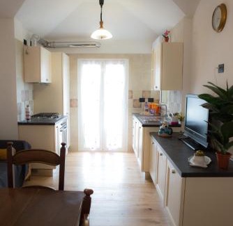 Varazze Apartment | Brenin