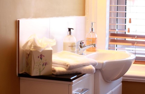 York House | Brentwood Guest House