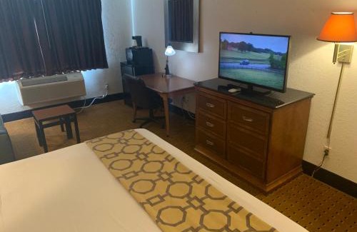 Hobbs Hotel | Brentwood Inn & Suites