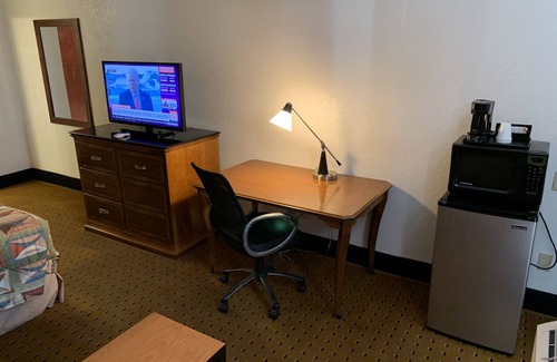 Hobbs Hotel | Brentwood Inn & Suites