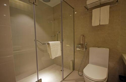 Diliman Hotel | Brentwood Suites