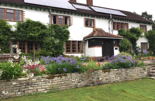 Abbess Roding Bed & Breakfast | Bressenden