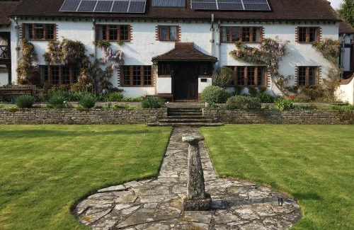 Abbess Roding Bed & Breakfast | Bressenden