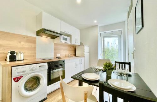 Rive Droite Apartment | Brest - Le Gestin - Appartements - Lumineux - Tout Confort - Fibre Internet
