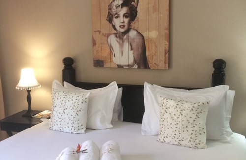 Heidelberg Bed & Breakfast | Bri-Shel Manor